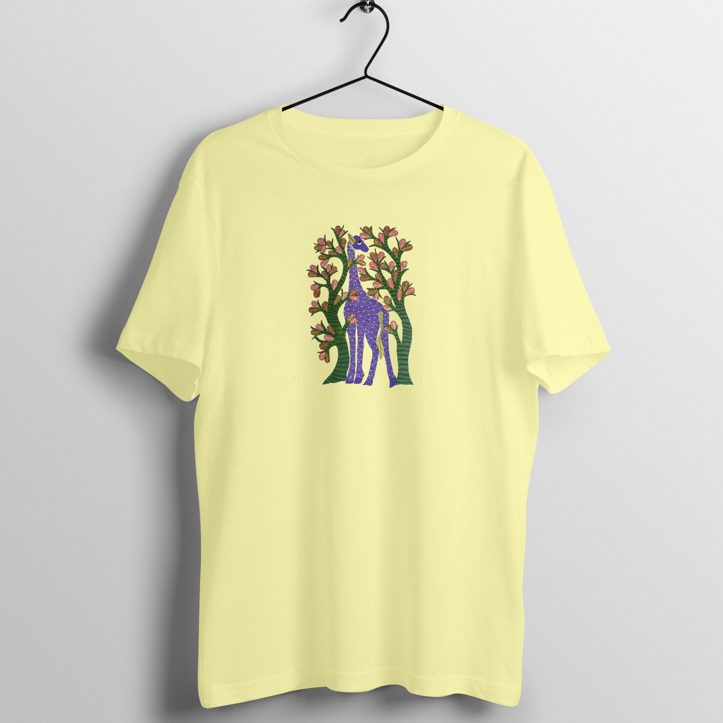 Gond Painting D5: Giraffe: Unisex T-shirt