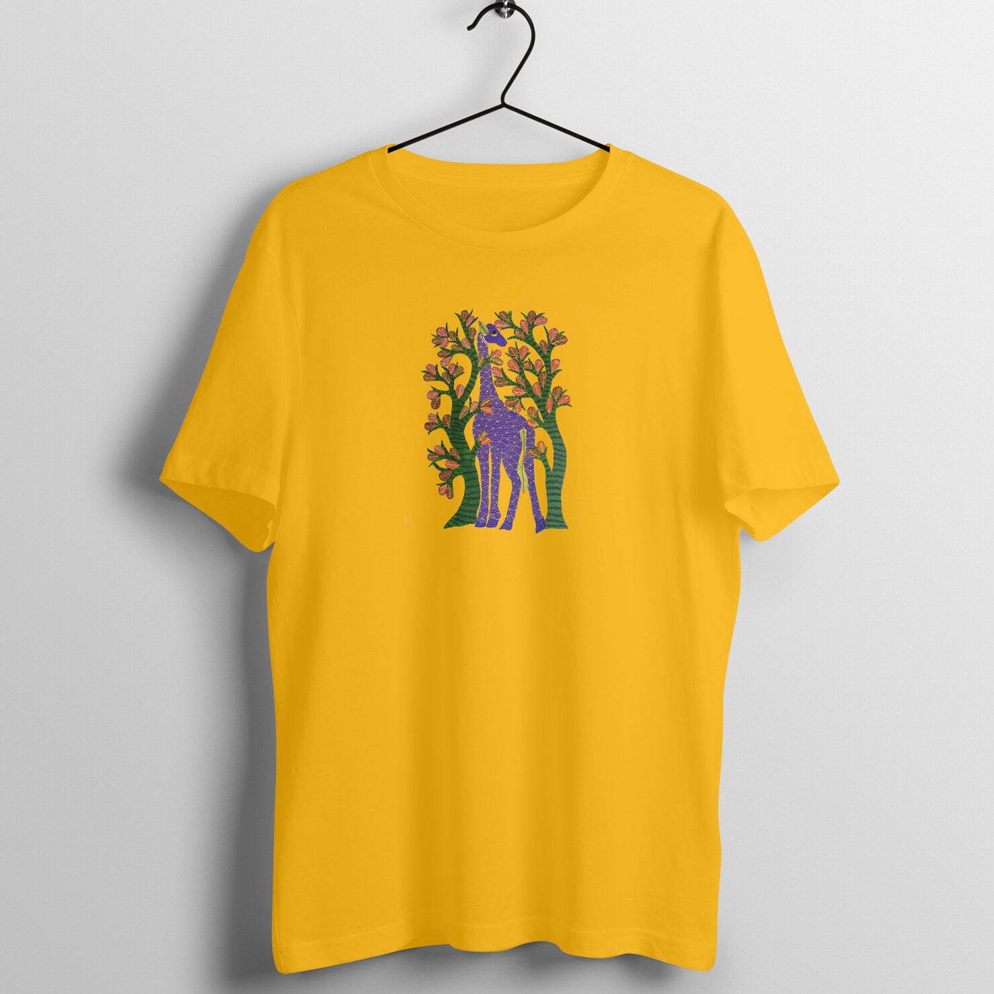 Gond Painting D5: Giraffe: Unisex T-shirt