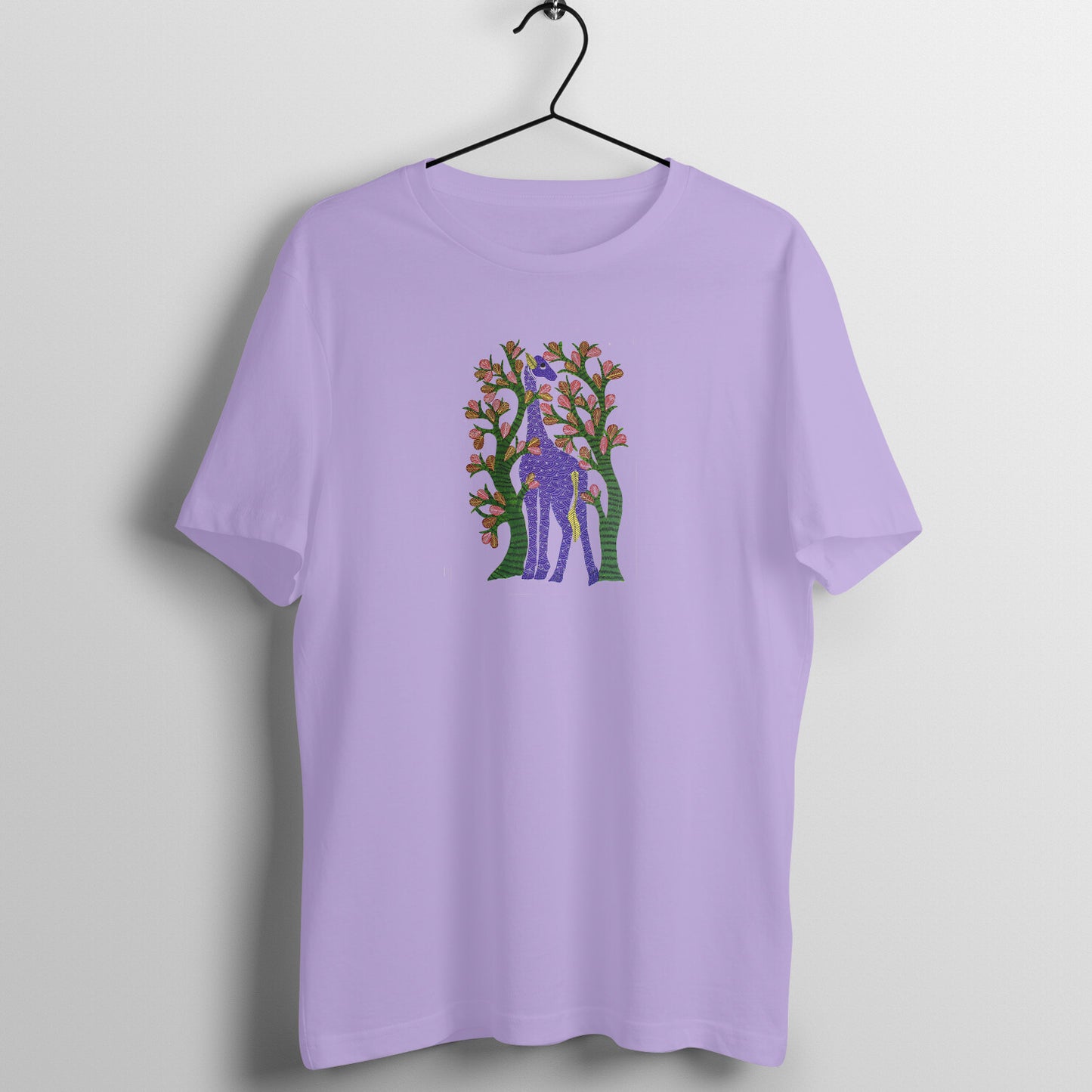 Gond Painting D5: Giraffe: Unisex T-shirt