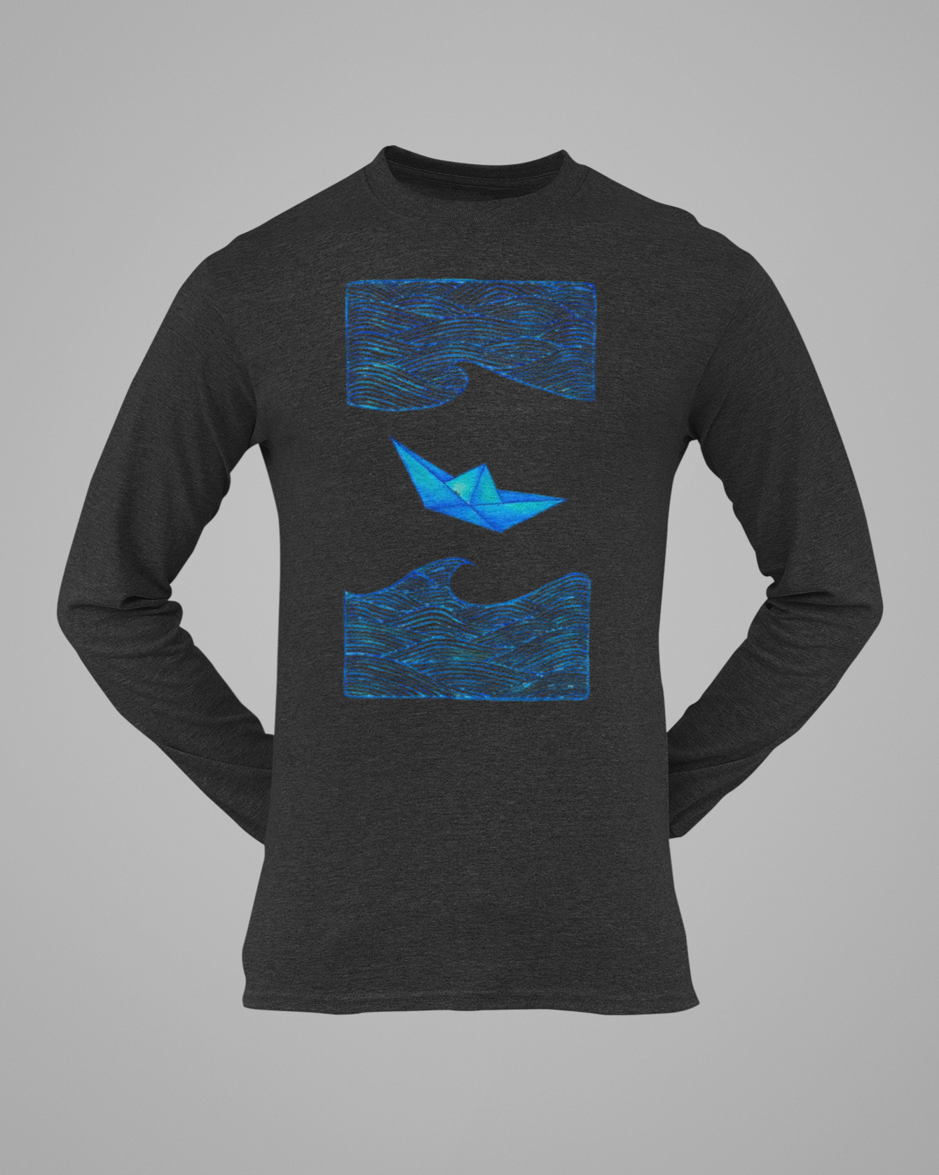 Trending Art D27: Boat: Round Long Sleeves
