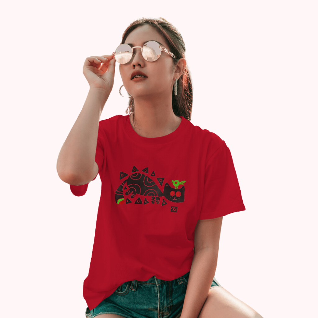 Trending Bengal Art D2: BirdOnCat: Women T-Shirt