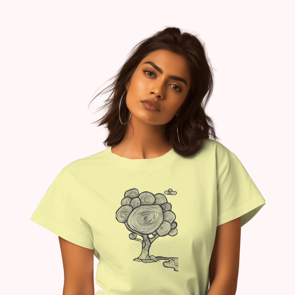 Trending Art D10: Line Tree: Women T-Shirt