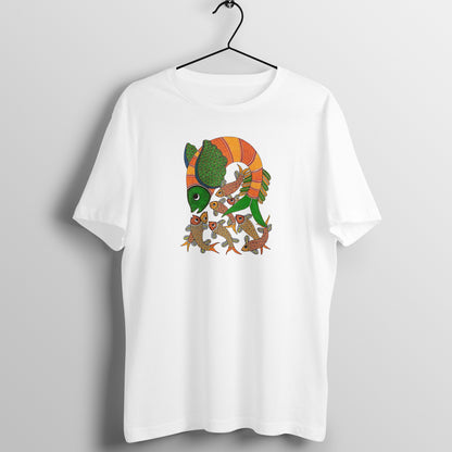 Gond Painting D9: Fish Catching Fishes: Unisex T-shirt