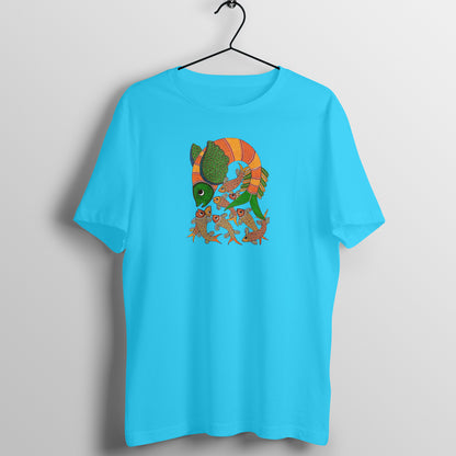 Gond Painting D9: Fish Catching Fishes: Unisex T-shirt